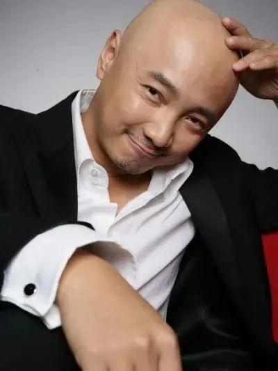 娱乐圈吃瓜徐峥图片高清