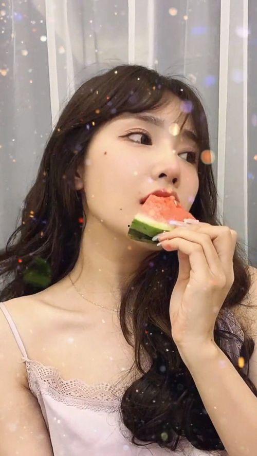 娱乐吃瓜酱国外乱说话